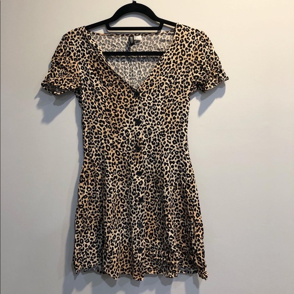 H&M Cheeta Dress - Picture 1 of 2